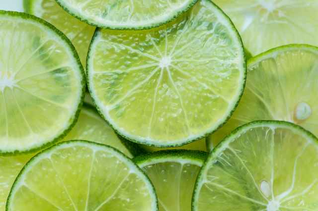 sliced lime fruits